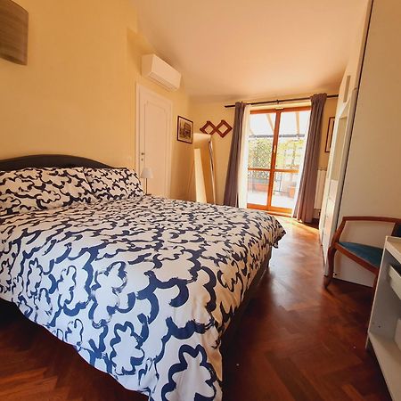 Mansarda Luminosa E Confortevole Florens Exteriör bild